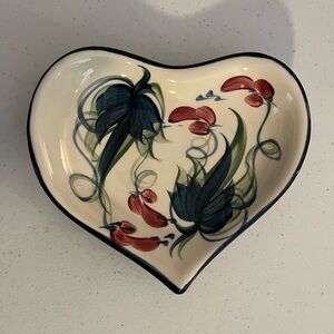 Gail Pittman Heart Dish